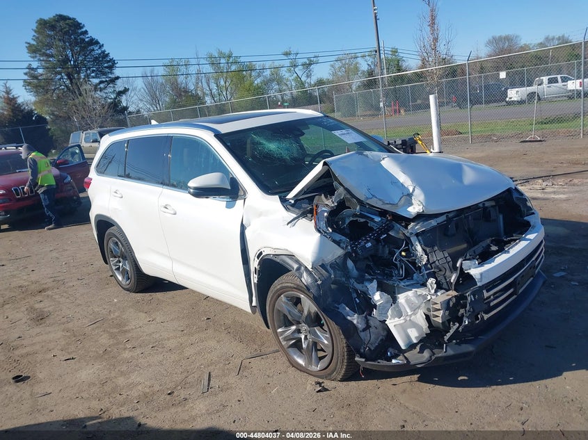 2018 Toyota Highlander Limited Platinum