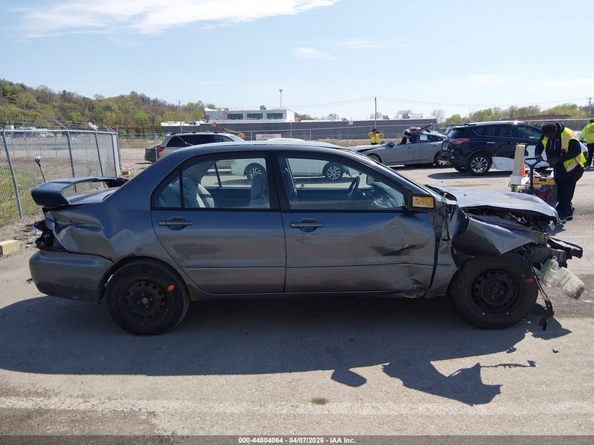 2005 Mitsubishi Lancer Es VIN: JA3AJ26EX5U010520 Lot: 44804064