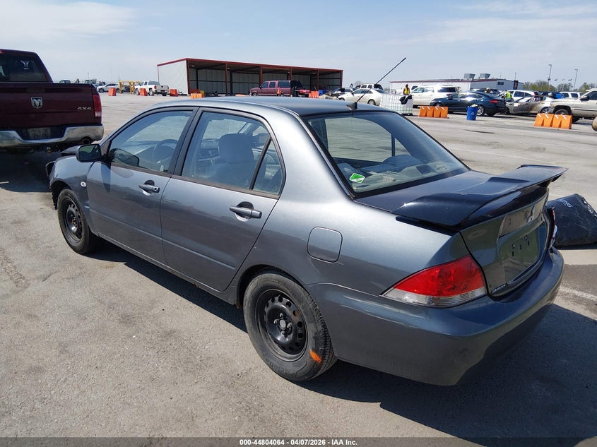 2005 Mitsubishi Lancer Es VIN: JA3AJ26EX5U010520 Lot: 44804064