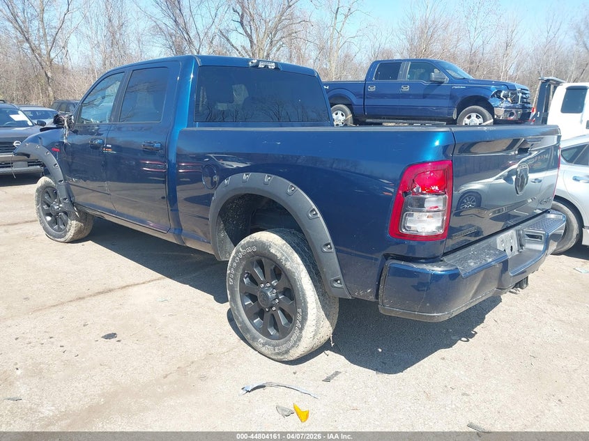 Vin: 3c6ur5dl4rg325341, lot: 45301429, ram 2500 big horn  4x4 6'4 box 20243