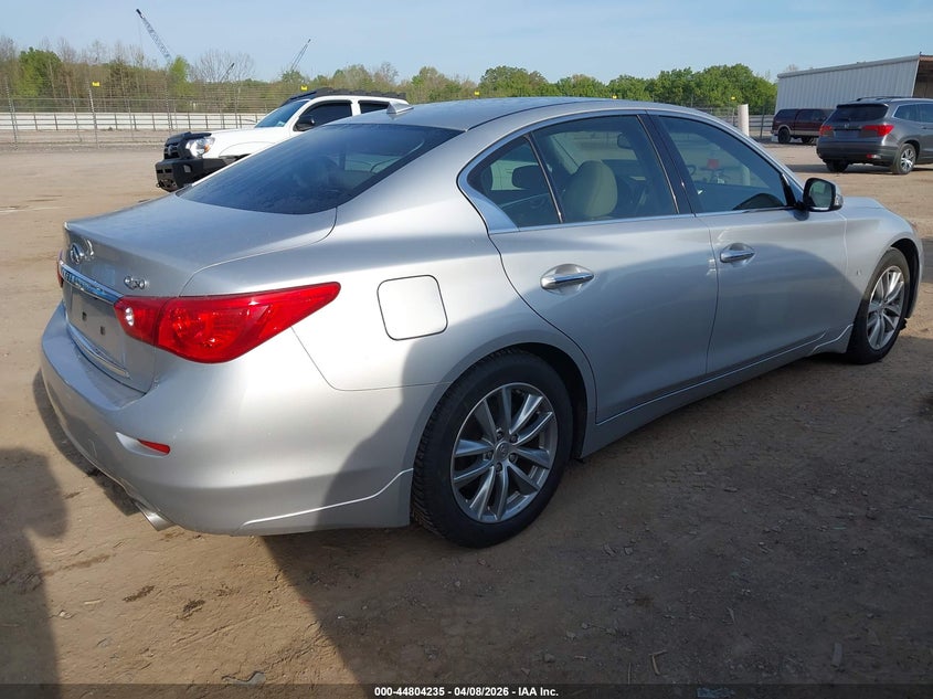 2014 Infiniti Q50 Premium