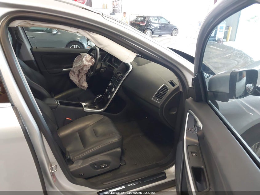 2016 Volvo Xc60 T6 Platinum