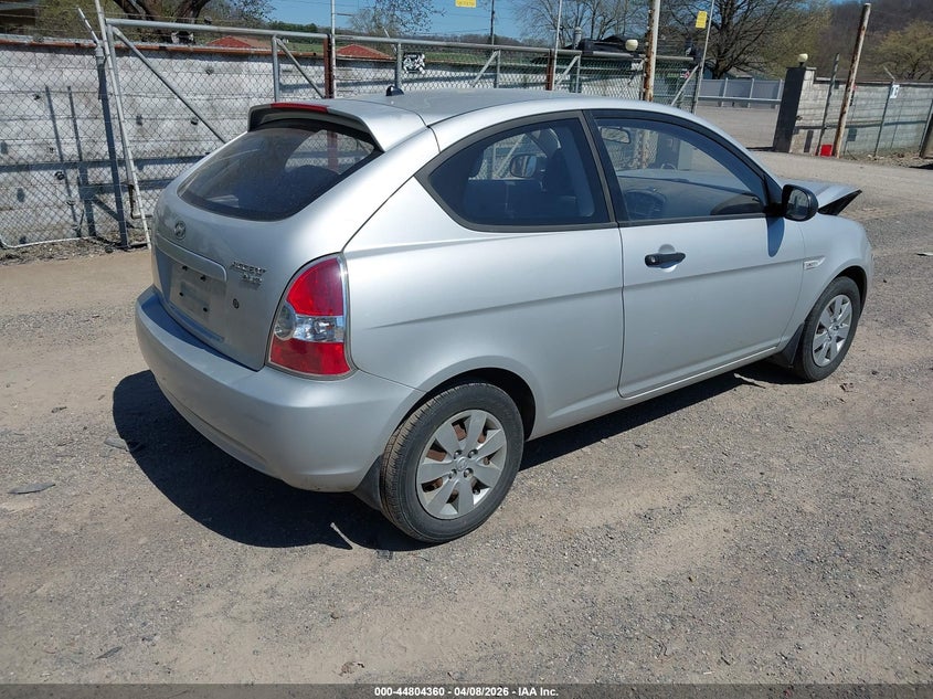 2010 Hyundai Accent Blue