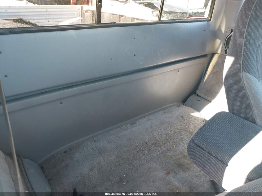 1994 Mazda B3000 Cab Plus VIN: 4F4CR16U6RTM92023 Lot: 44804376