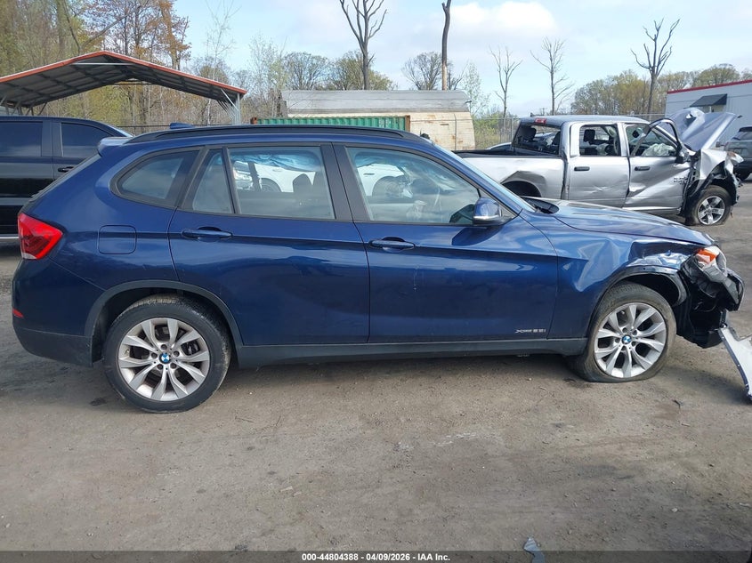 2013 BMW X1 xDrive28I VIN: WBAVL1C54DVR92272 Lot: 44804388