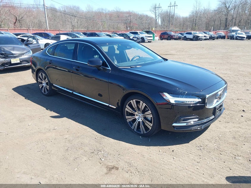 2023 Volvo S90 B6 Ultimate