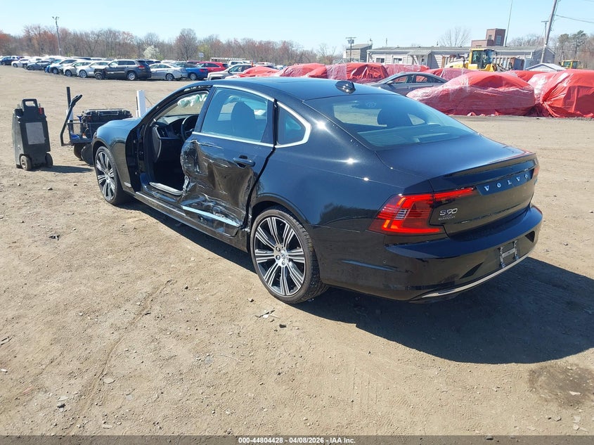 2023 Volvo S90 B6 Ultimate