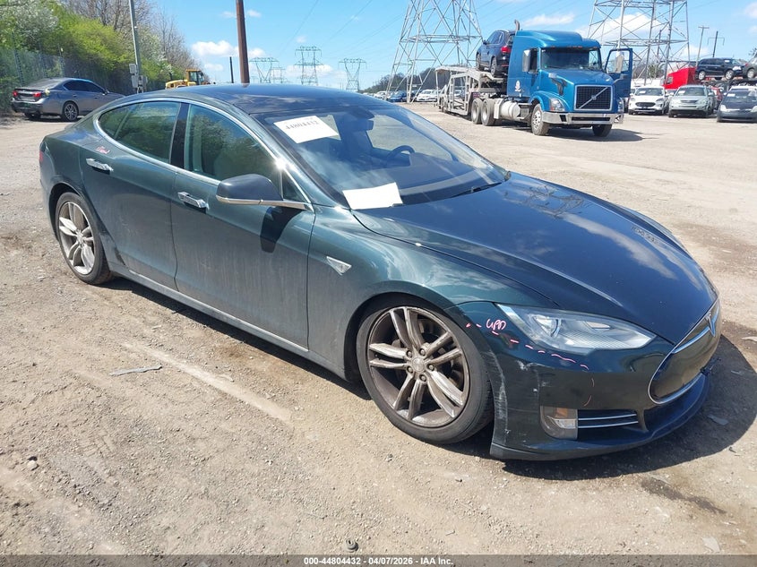 2013 Tesla Model S Performance