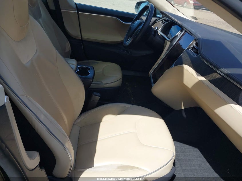 2013 Tesla Model S Performance