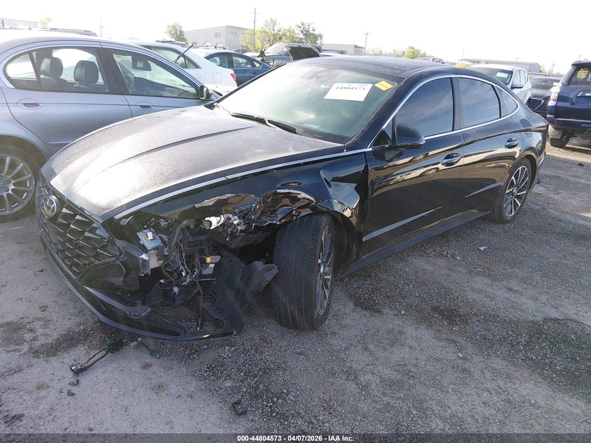 2022 HYUNDAI SONATA auction photo 2