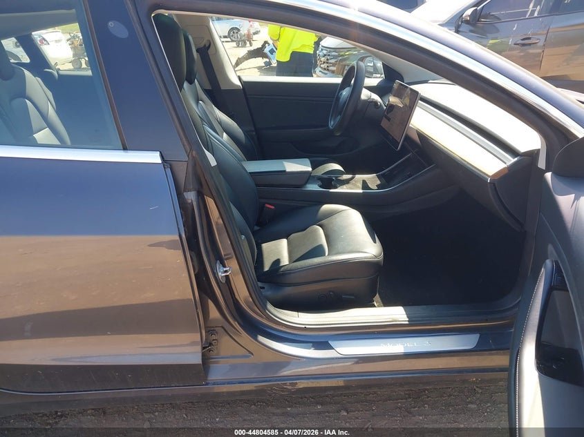 2019 Tesla Model 3 Long Range/Mid Range/Standard Range/Standard Range Plus