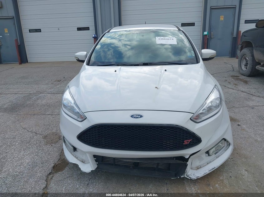 2017 Ford Focus St VIN: 1FADP3L98HL253852 Lot: 44804624