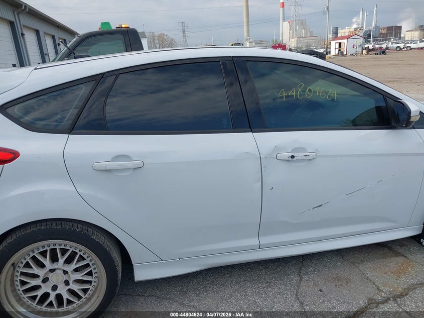 2017 Ford Focus St VIN: 1FADP3L98HL253852 Lot: 44804624