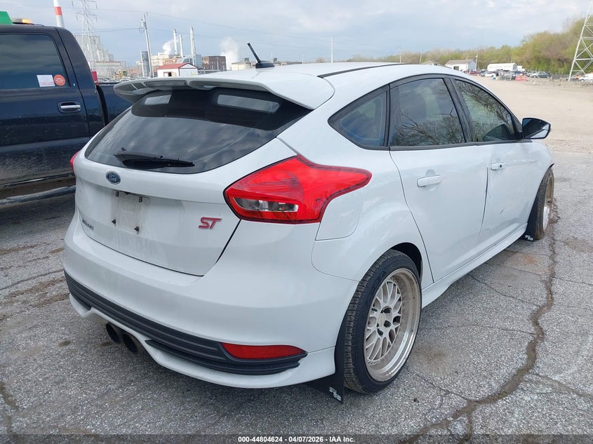 2017 Ford Focus St VIN: 1FADP3L98HL253852 Lot: 44804624