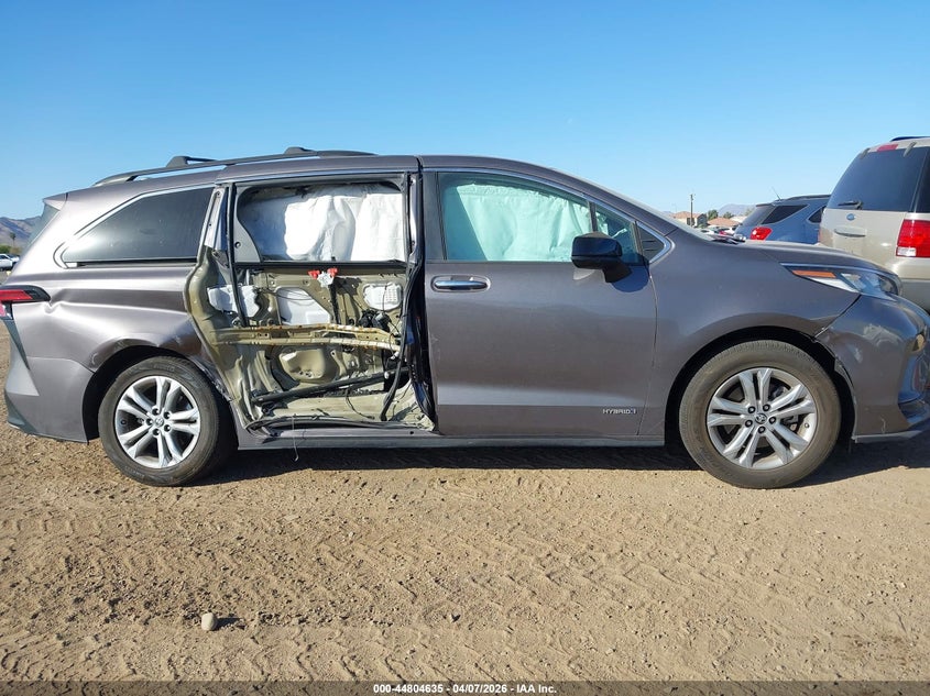 2021 Toyota Sienna Xse VIN: 5TDXSKFC6MS033982 Lot: 44804635