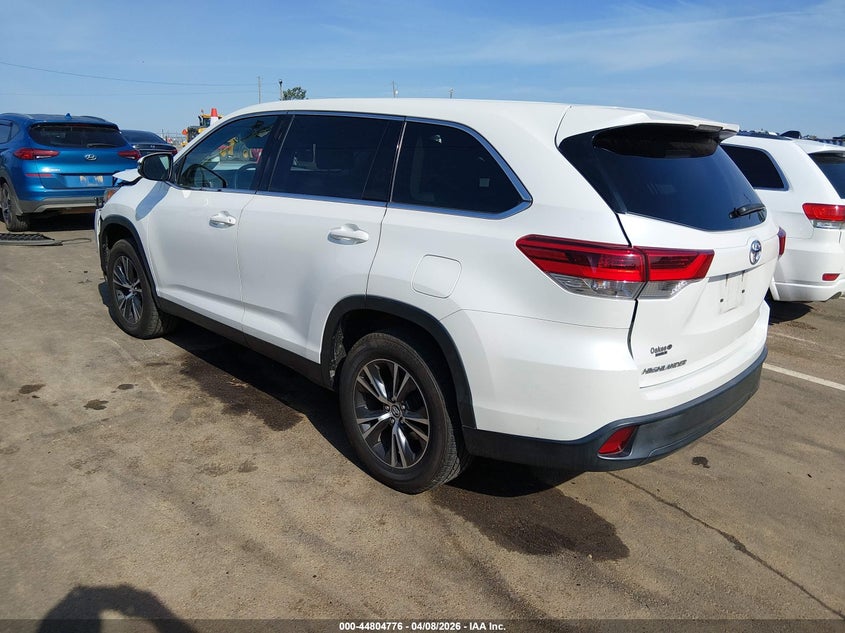 2019 Toyota Highlander Le