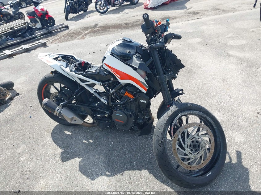 2022 Ktm 390