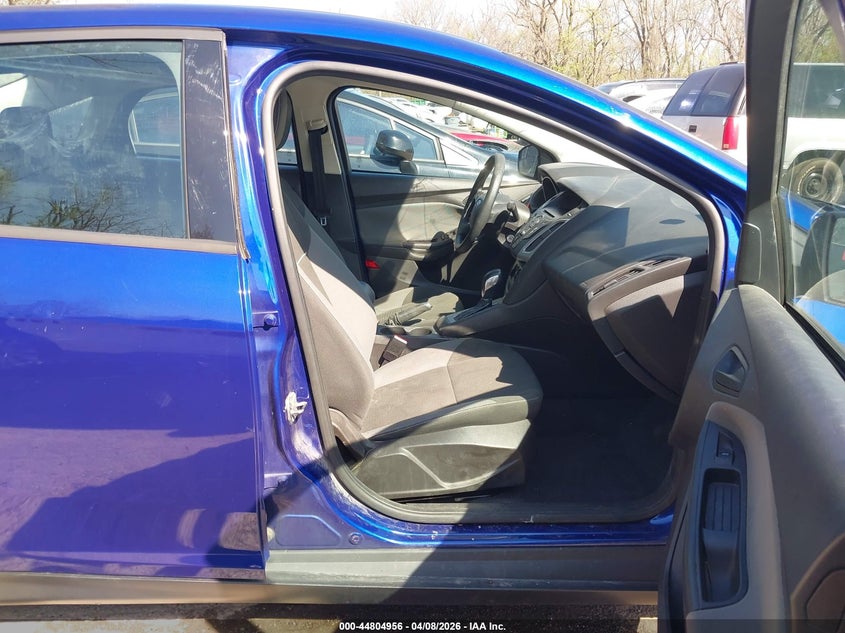 2012 FORD FOCUS auction photo 5