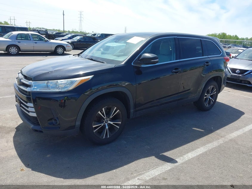 2019 Toyota Highlander Le