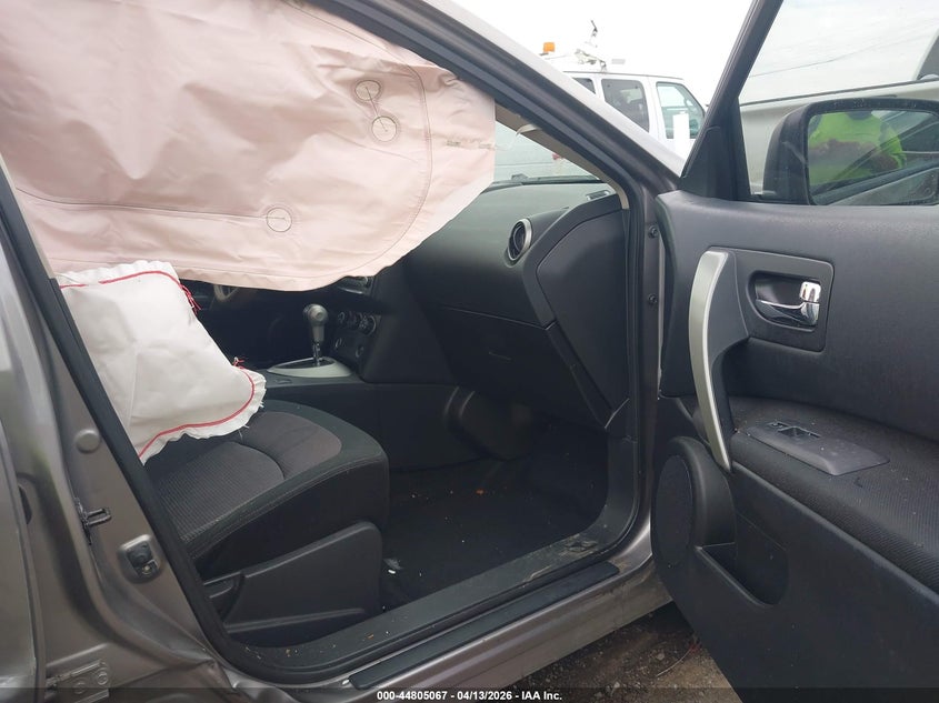 2013 Nissan Rogue Sv