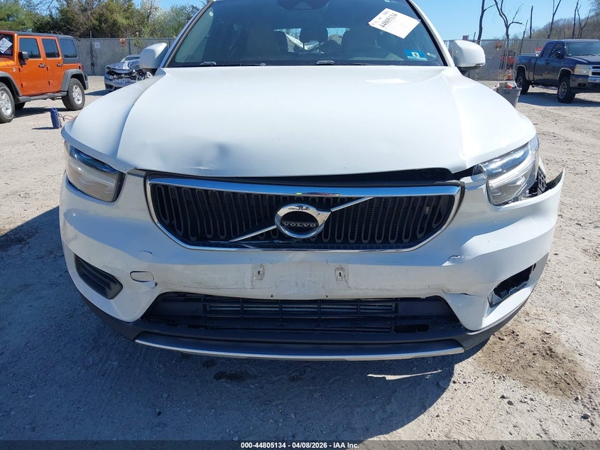 2020 Volvo Xc40 T5 Momentum VIN: YV4162UK6L2228665 Lot: 44805134