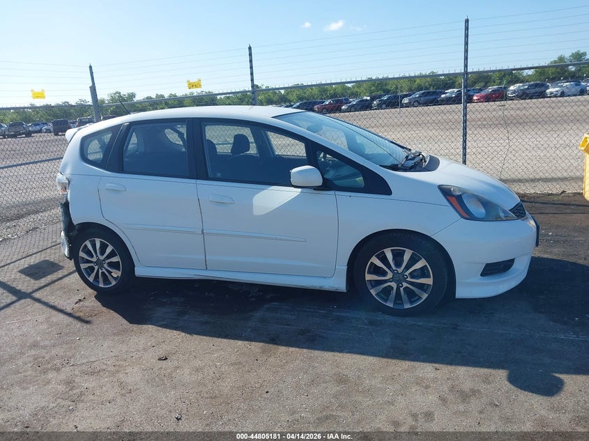 2013 Honda Fit Sport VIN: JHMGE8H59DC020264 Lot: 44805181