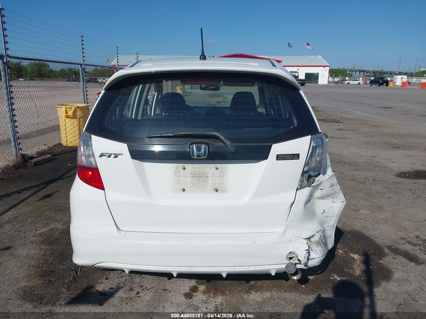 2013 Honda Fit Sport VIN: JHMGE8H59DC020264 Lot: 44805181