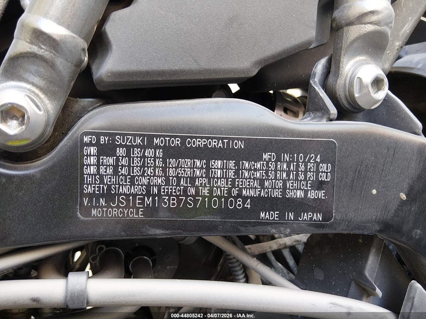 2025 Suzuki Gsx800 F VIN: JS1EM13B7S7101084 Lot: 44805242