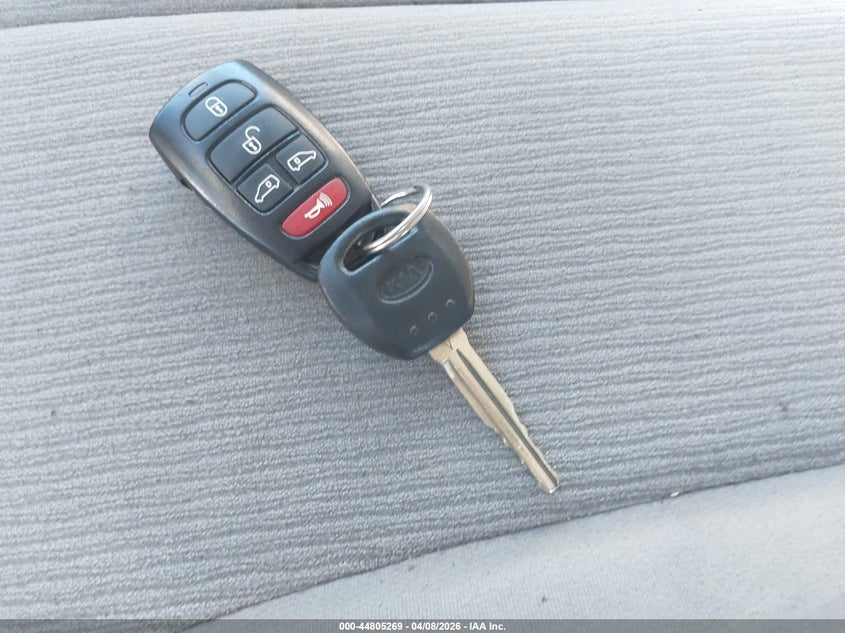 2009 Kia Sedona Lx VIN: KNDMB233996296207 Lot: 44805269