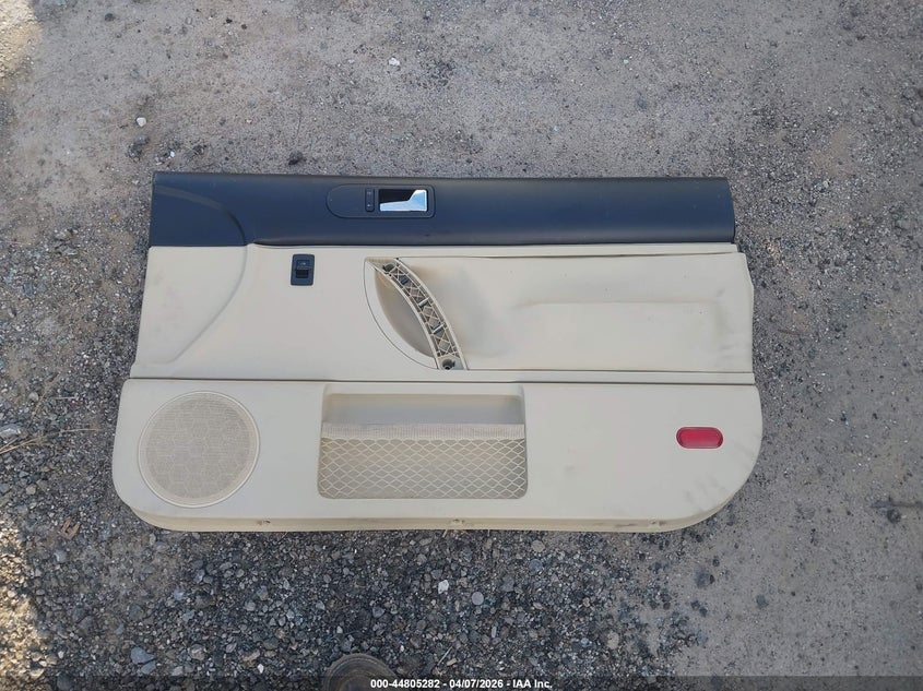 2008 Volkswagen New Beetle S/Se VIN: 3VWRW31C08M526487 Lot: 44805282