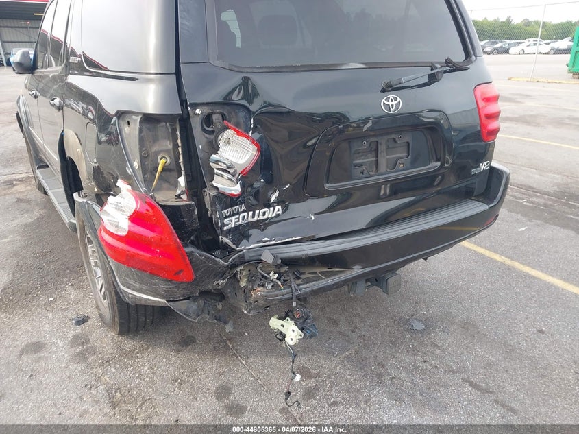 2003 TOYOTA SEQUOIA auction photo 6