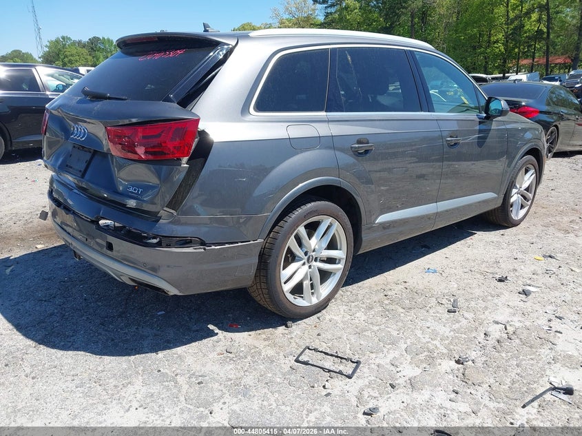 AUDI Q7 - zdjęcie 4