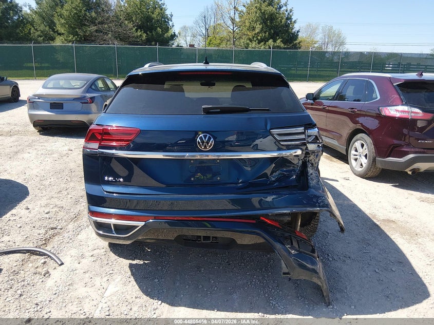 2021 Volkswagen Atlas Cross Sport 3.6L V6 Sel Premium R-Line VIN: 1V2FE2CA9MC236595 Lot: 44805456