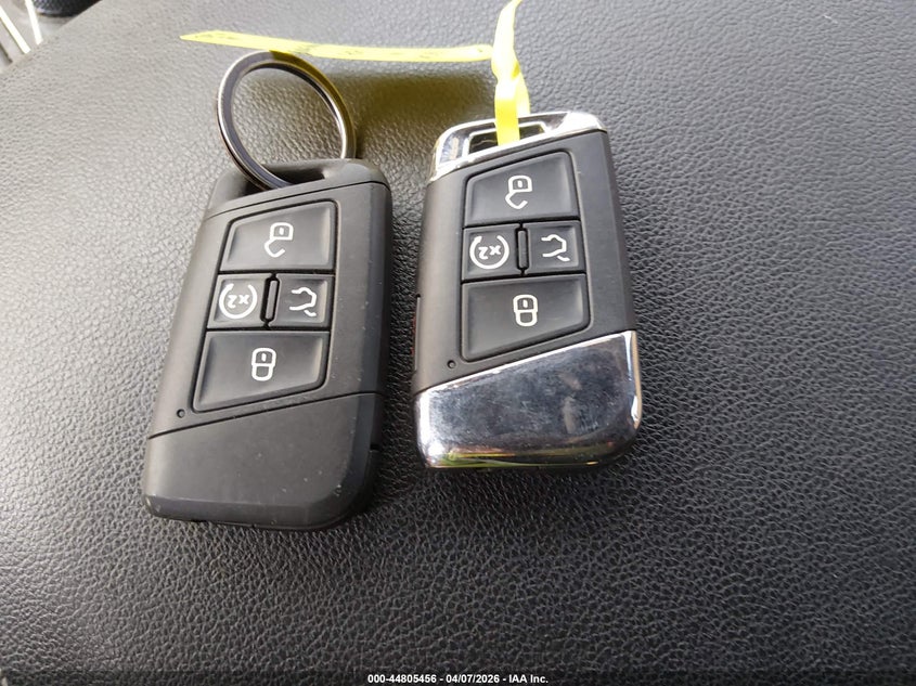 2021 Volkswagen Atlas Cross Sport 3.6L V6 Sel Premium R-Line VIN: 1V2FE2CA9MC236595 Lot: 44805456