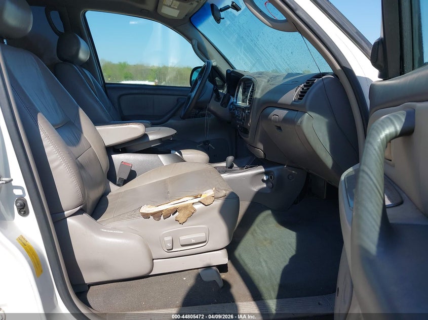 2002 Toyota Sequoia Limited V8