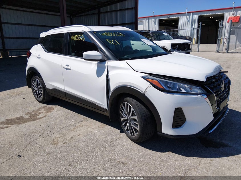 2022 NISSAN KICKS SV XTRONIC CVT