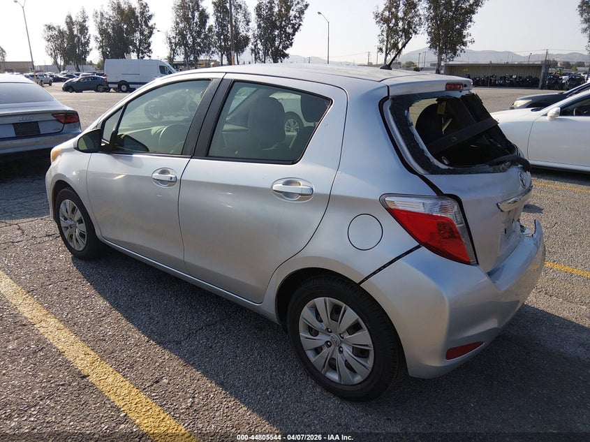 2013 Toyota Yaris Le