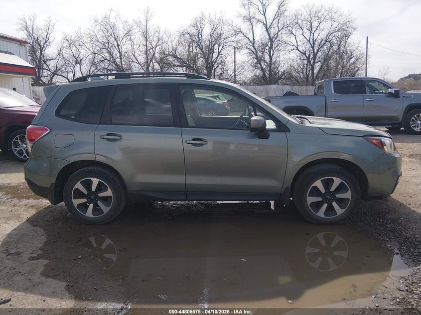 2017 Subaru Forester 2.5I Premium VIN: JF2SJAGC2HH593239 Lot: 44805575