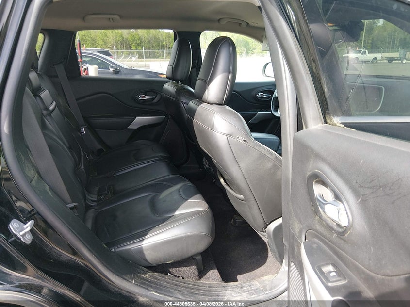 2018 JEEP CHEROKEE auction photo 8