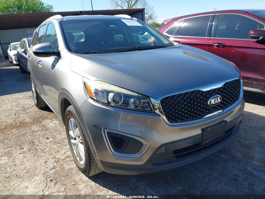 KIA SORENTO 2.4L LX 2017
