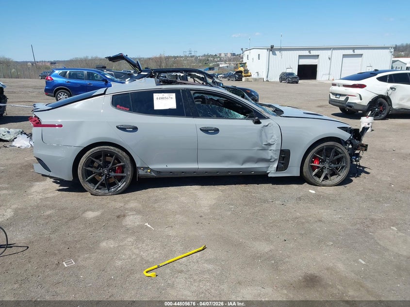 2022 Kia Stinger Gt2 VIN: KNAE55LC7N6105551 Lot: 44805676