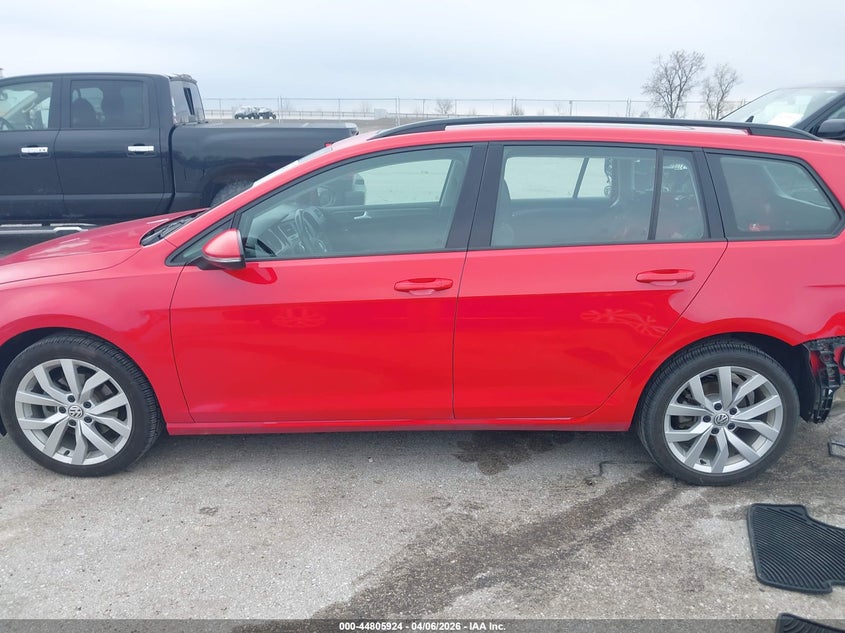 2019 Volkswagen Golf Sportwagen 1.4T S/1.4T Se VIN: 3VWY57AU8KM505425 Lot: 44805924
