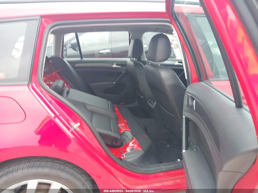 2019 Volkswagen Golf Sportwagen 1.4T S/1.4T Se VIN: 3VWY57AU8KM505425 Lot: 44805924