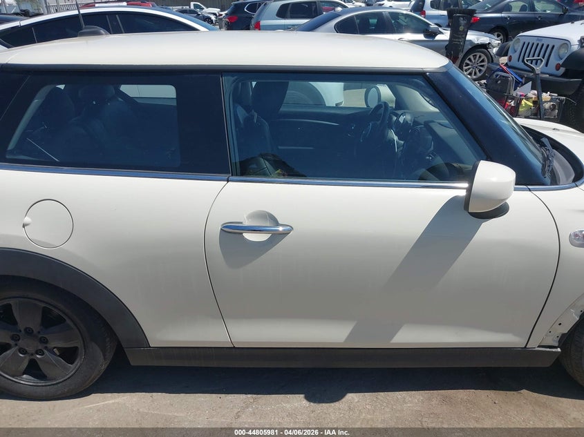 2020 Mini Hardtop Cooper VIN: WMWXR3C09L2M62077 Lot: 44805981