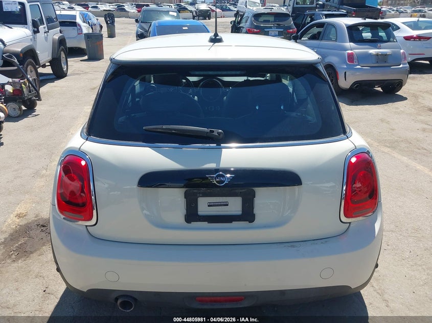 2020 Mini Hardtop Cooper VIN: WMWXR3C09L2M62077 Lot: 44805981