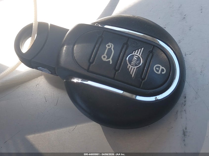 2020 Mini Hardtop Cooper VIN: WMWXR3C09L2M62077 Lot: 44805981