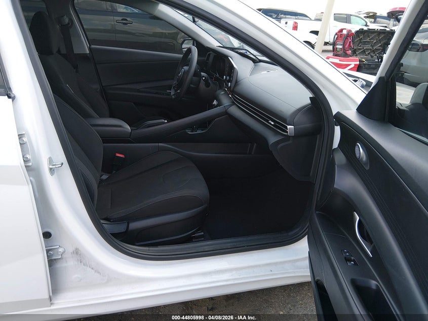 VIN 5NPLM4AG7PH110903 2023 HYUNDAI ELANTRA SEL