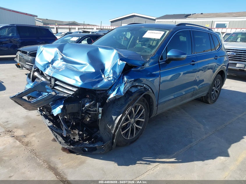 2019 Volkswagen Tiguan 2.0t Se/2.0t Sel/2.0t Sel R-Line/2.0t Sel R-Line Black 3VV3B7AXXKM128131 photo 1