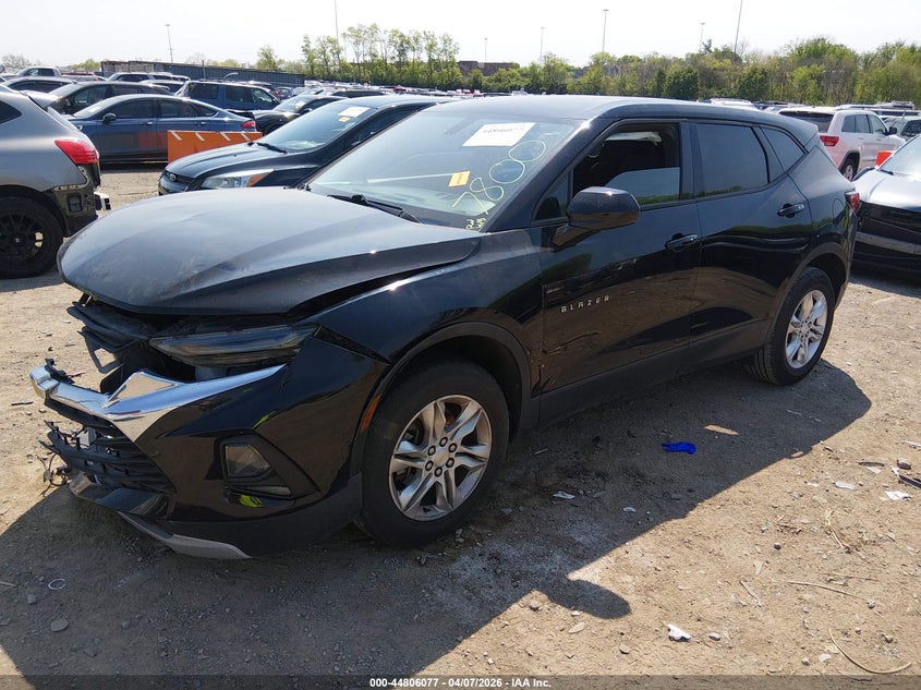 2019 CHEVROLET BLAZER auction photo 2