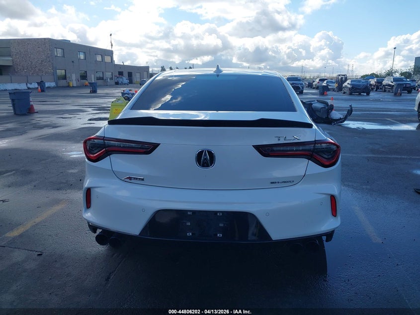 2022 Acura Tlx A-Spec Package VIN: 19UUB6F5XNA000639 Lot: 44806202